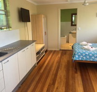 Safety Beach Ocean Bungalows - Sydneys Hotel