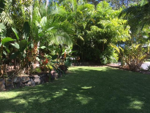 Safety Beach Ocean Bungalows - Sydneys Hotel 3