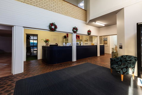 Sails Geraldton Accommodation - Sydneys Hotel 1