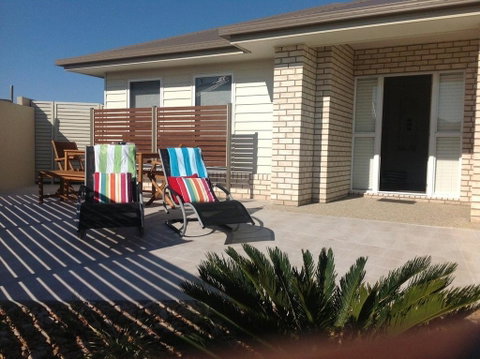 SALTY PAUSE @ BONDI HOUSE - Sydneys Hotel 3