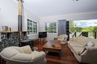 Book Mount Samson Accommodation Vacations Sydneys Hotel Sydneys Hotel