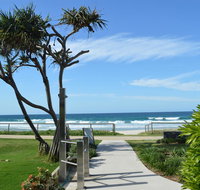 Sanctuary Beach Resort - Sydneys Hotel