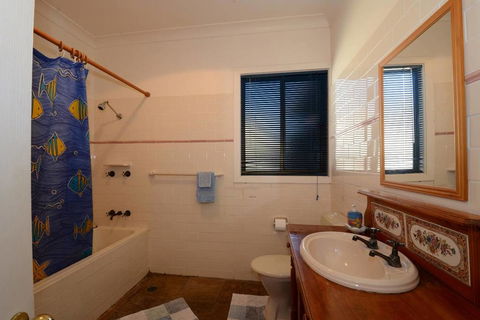 Seahaven Beach House - Shellharbour - Sydneys Hotel 1