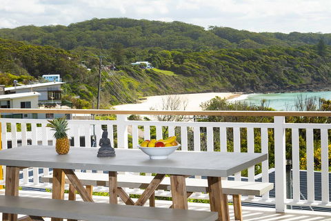 Seal Rocks Beach House ....Sugarloaf - Sydneys Hotel 2
