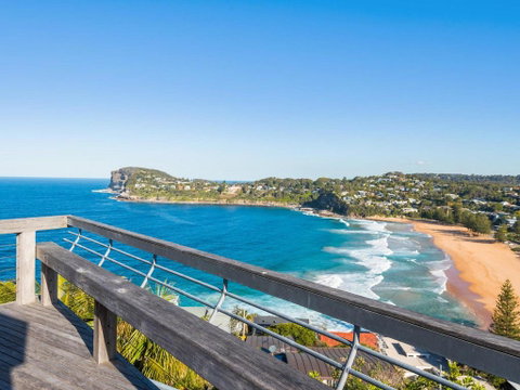 Seascape - Sydneys Hotel 1