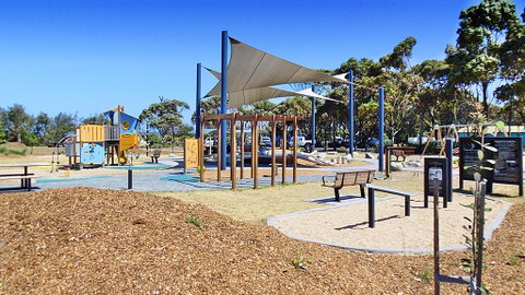 Seaspray - Sydneys Hotel 2