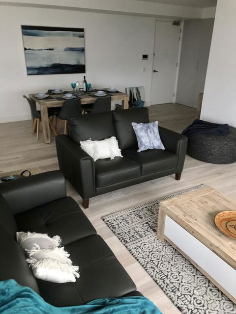 Secret At Shellharbour Village - Water View - Sydneys Hotel 3
