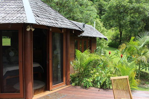 Silk Pavilions Glamping - Sydneys Hotel 0
