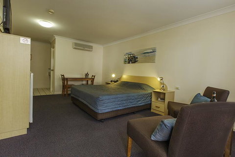 Silo Motor Inn - Sydneys Hotel 2