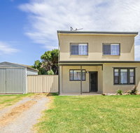 Silver Sands Serenity - Sydneys Hotel