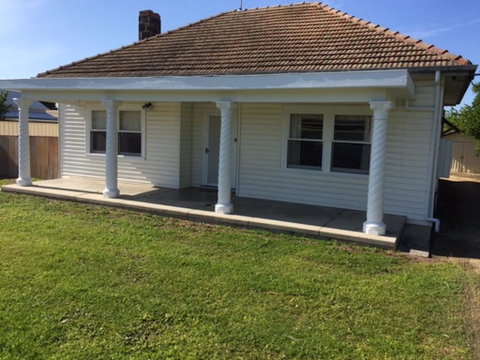 Smith Street Cottage Naracoorte - Sydneys Hotel 1