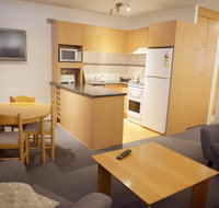 Snow Ski Apartments 24 - Sydneys Hotel