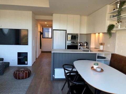 Snow Ski Apartments 33 - Sydneys Hotel 2