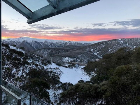 Snow Ski Apartments 33 - Sydneys Hotel 3