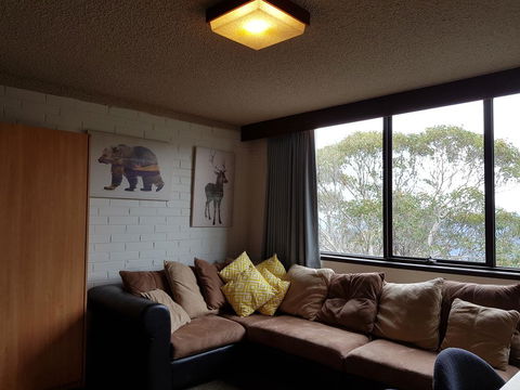 Snowflake 13 - Sydneys Hotel 2