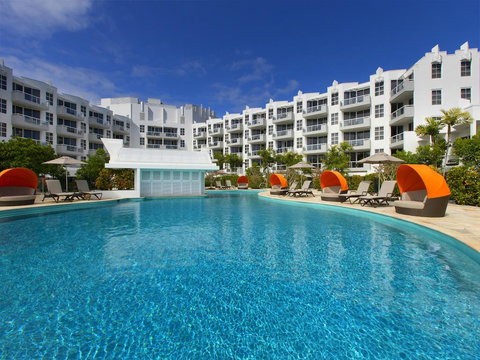 Sofitel Noosa Pacific Resort - Sydneys Hotel 3