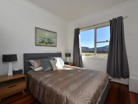 Somerville Wines Farmstay In Broke, Super Cute House On Working Farm. Walk For Miles. - Sydneys Hotel 3
