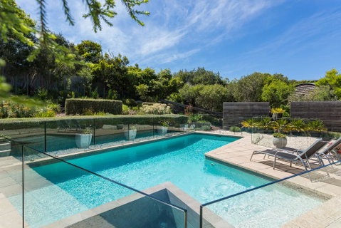 Sophisticated Contemporary Coastal Living With Sweeping Views In Cape Schanck - Sydneys Hotel 0