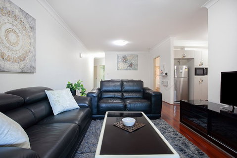 Spacious Family Apartment Close To Olympic Park - Sydneys Hotel 1