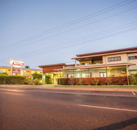 Spinifex Motel and Serviced Apartments - Sydneys Hotel