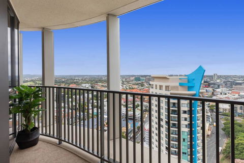 SPIRE - Fast Internet Monthly Stays W Carpark - Sydneys Hotel 3