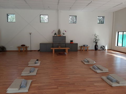Springwood Meditation Centre - Sydneys Hotel 3