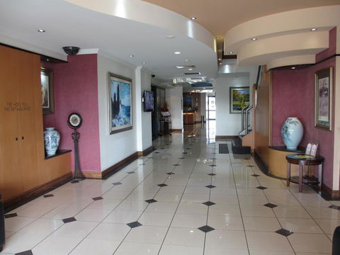 Springwood Tower Apartment Hotel - Sydneys Hotel 2