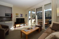 Book Thredbo Accommodation Vacations Sydneys Hotel Sydneys Hotel