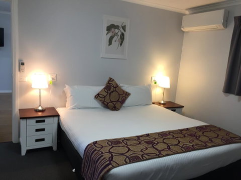 Starline Alpacas Farmstay Resort - Sydneys Hotel 2
