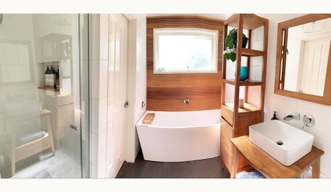 Steep Creek Retreat - Sydneys Hotel 1