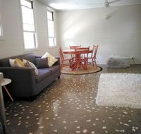 Stranded Nowhere to Stay Sanitised Apartment Sleeps 4 Netflix Wifi Pool - Sydneys Hotel