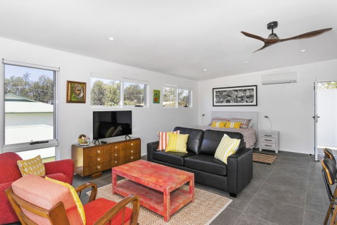 Studio 36 - Sydneys Hotel 2