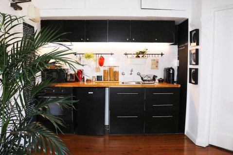 Studio Flat With Shared Rooftop Terrace - Sydneys Hotel 1