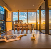 STUNNING Luxury 2beds2bathAPT CBD Haymarket - Sydneys Hotel