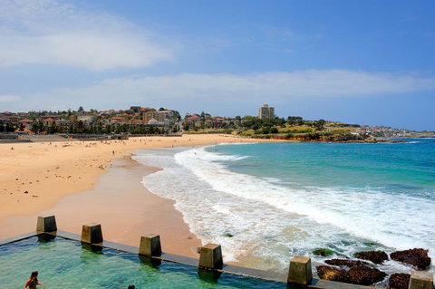 Stylish And Spacious Beach Apartment - Sydneys Hotel 3