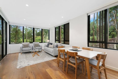 Stylish Lux Home With Hotel Grade Cleanliness - Sydneys Hotel 0