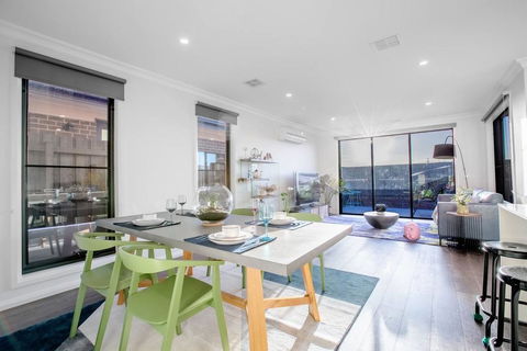 StylishTownhouse@Narre Warren/TrainStation/SC - Sydneys Hotel 3