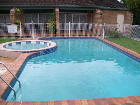 Sun Plaza Motel - Mackay - Sydneys Hotel 1