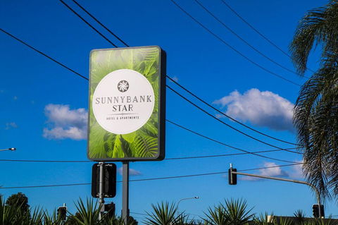 Sunnybank Star Hotel - Sydneys Hotel 0