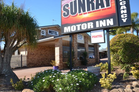 Sunray Motor Inn - Sydneys Hotel 1