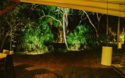 Sunrise At 1770 Holidays - Sydneys Hotel 3
