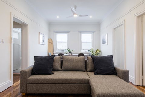 Surf Shack Coogee Beach - Sydneys Hotel 2