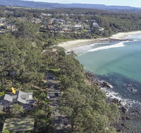 Surfers Ave Retreat Narrawallee - Sydneys Hotel