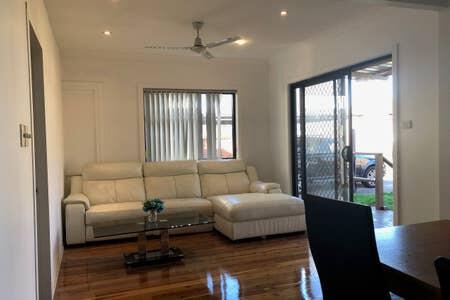 Sydney Accommodation - Sydneys Hotel 3