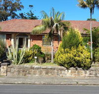 Sydney House