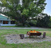 Tabitha Hill Cottage - Sydneys Hotel