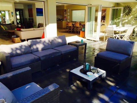 Tali Oak Beach House - Sydneys Hotel 2