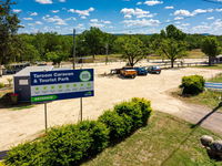 Book Taroom Accommodation Vacations Sydneys Hotel Sydneys Hotel