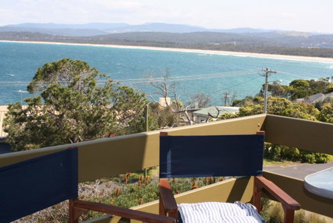 Tasmanviews - Sydneys Hotel 1