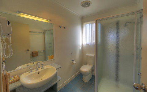 Tathra Beachside - Sydneys Hotel 3